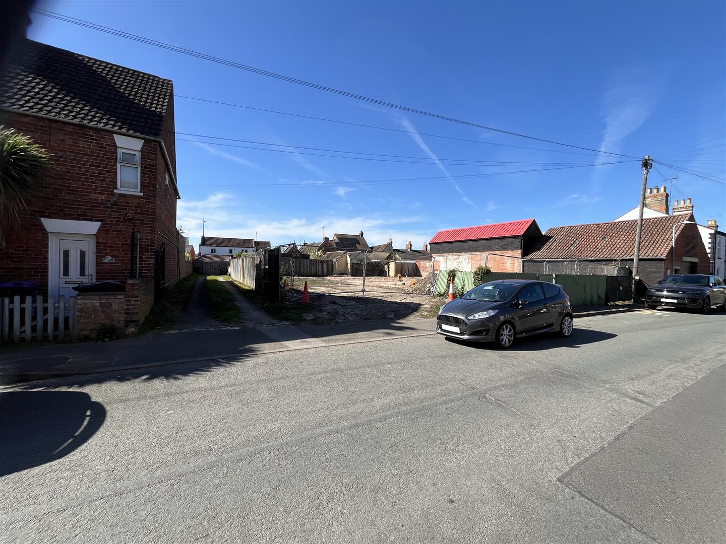 Land with Planning, Meadowgate, Bourne PE10 9EZ